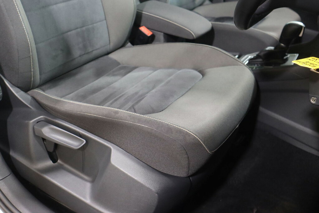 Volkswagen Golf SV Se Tsi Silver #14