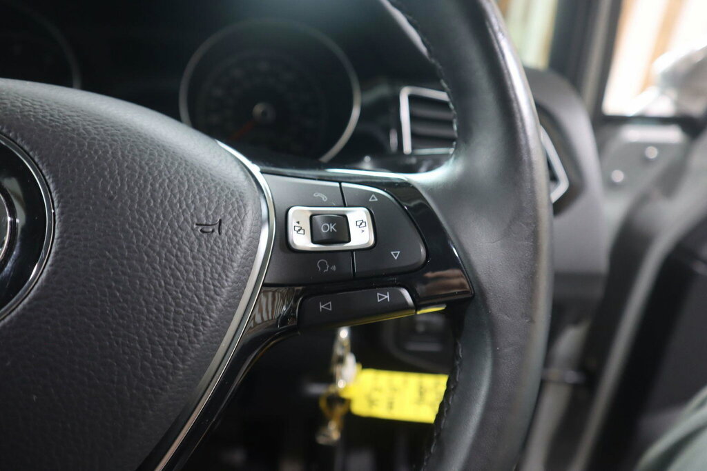 Volkswagen Golf SV Se Tsi Silver #25