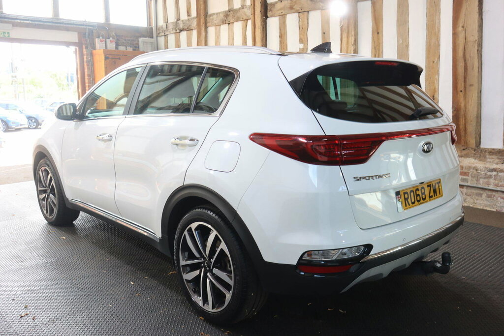 Kia Sportage 1.6 Crdi 4 Dct Euro 6 S S White #4