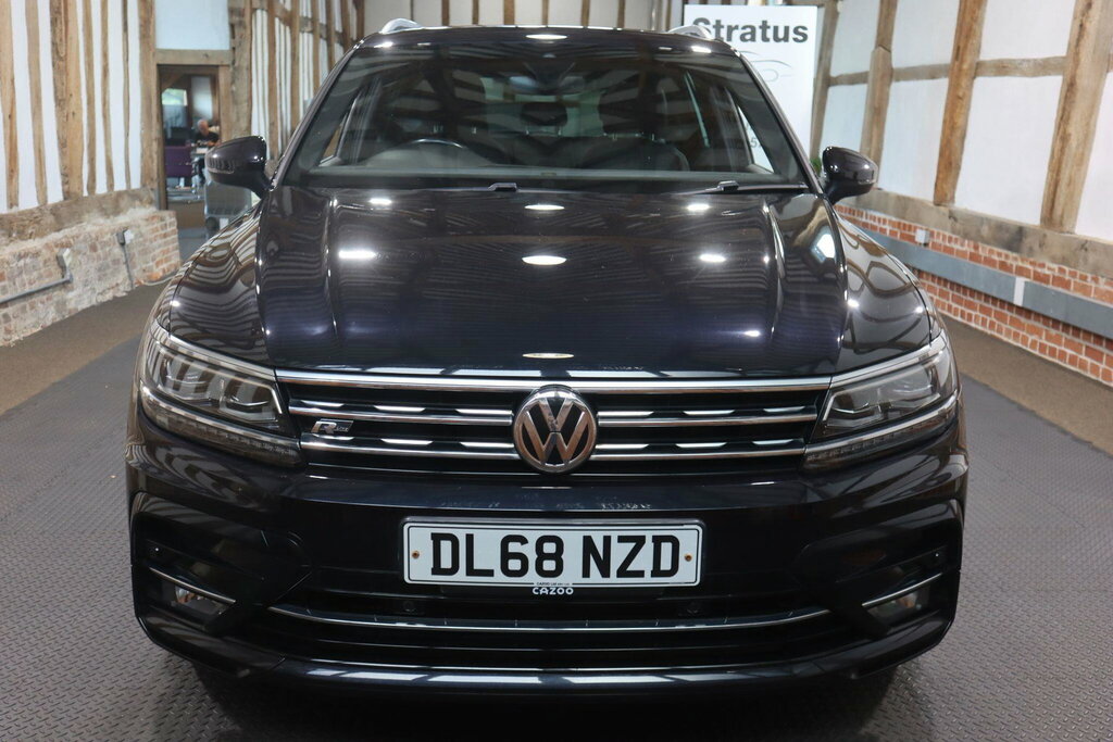 Volkswagen Tiguan 2.0 Tdi R-line Dsg 4Motion Euro 6 S S DL68NZD Black #2
