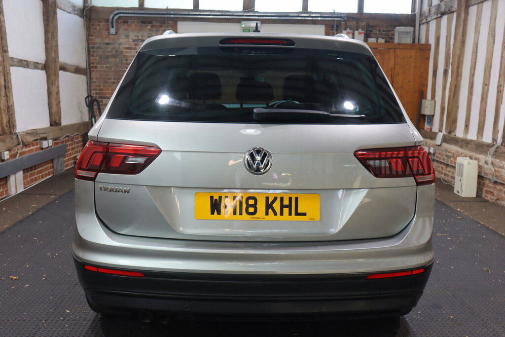 Volkswagen Tiguan 2.0 Tdi Se Navigation Dsg Euro 6 S S Silver #5