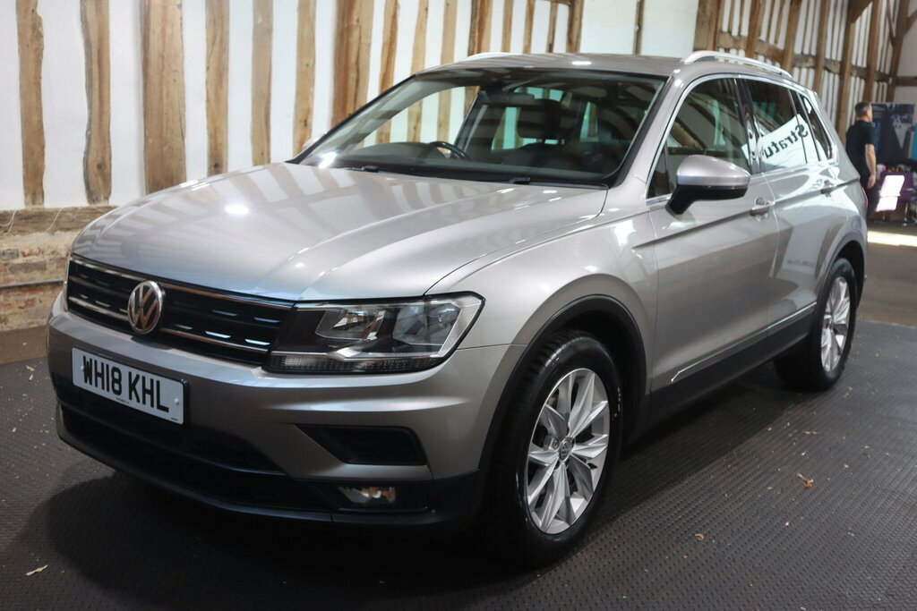 Volkswagen Tiguan 2.0 Tdi Se Navigation Dsg Euro 6 S S Silver #3
