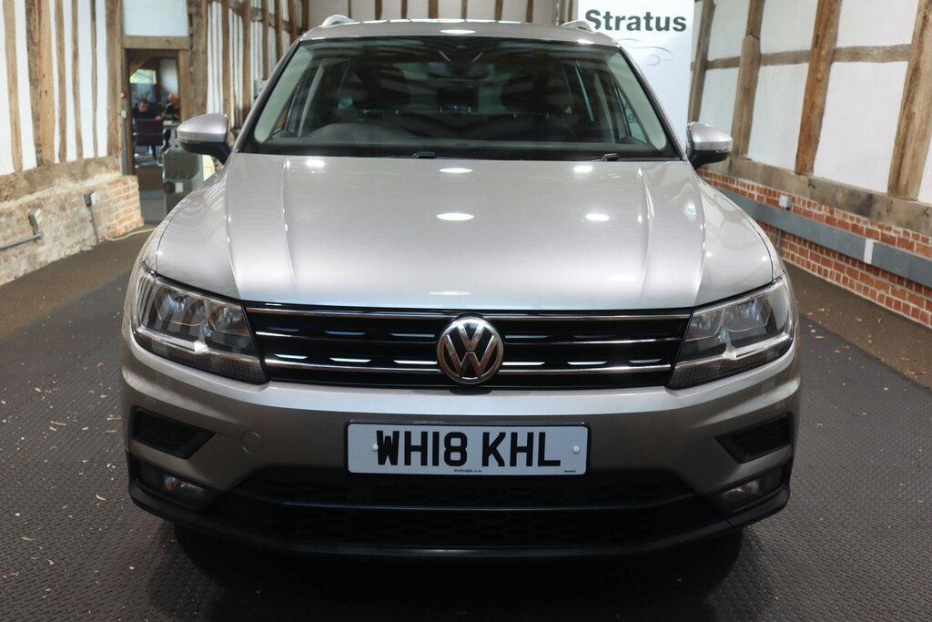 Volkswagen Tiguan 2.0 Tdi Se Navigation Dsg Euro 6 S S Silver #2