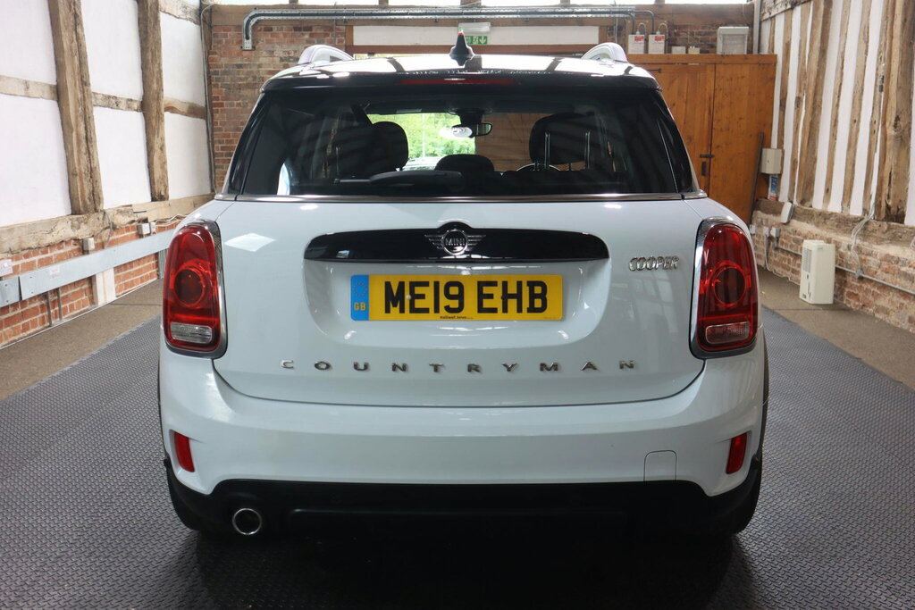 Mini Countryman 1.5 Cooper Classic Steptronic Euro 6 S S White #5