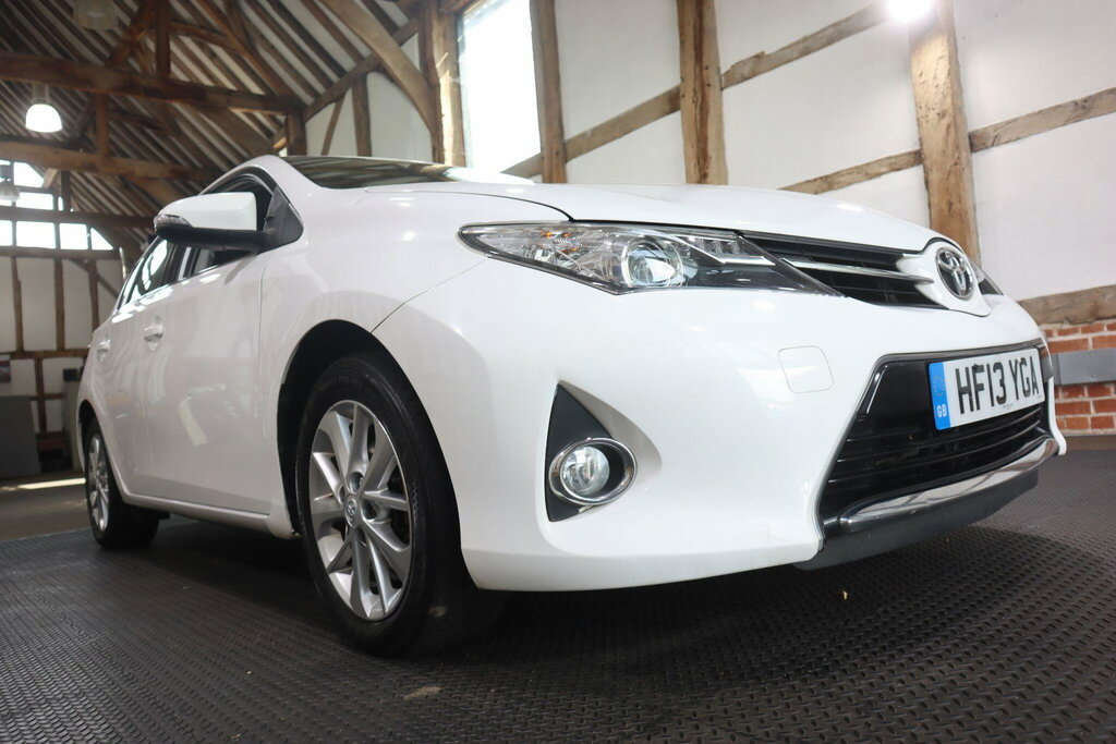 Toyota Auris Icon Blue #46