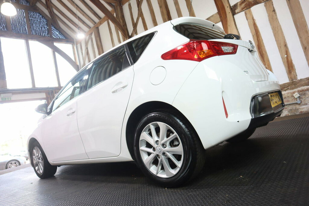 Toyota Auris Icon Blue #56