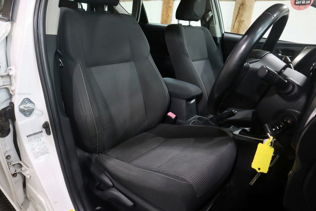 Toyota Auris Icon Blue #12