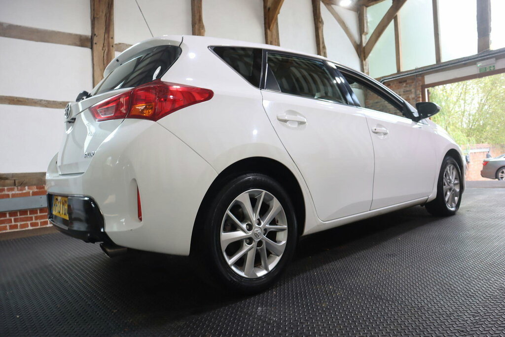 Toyota Auris Icon Blue #51