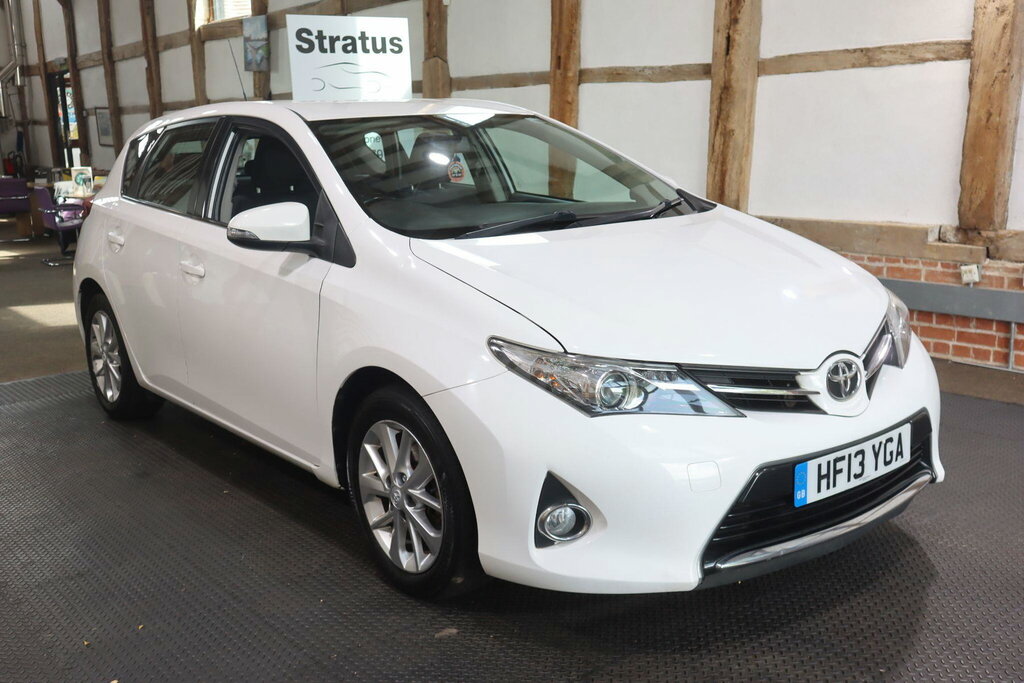Toyota Auris Icon Blue #7