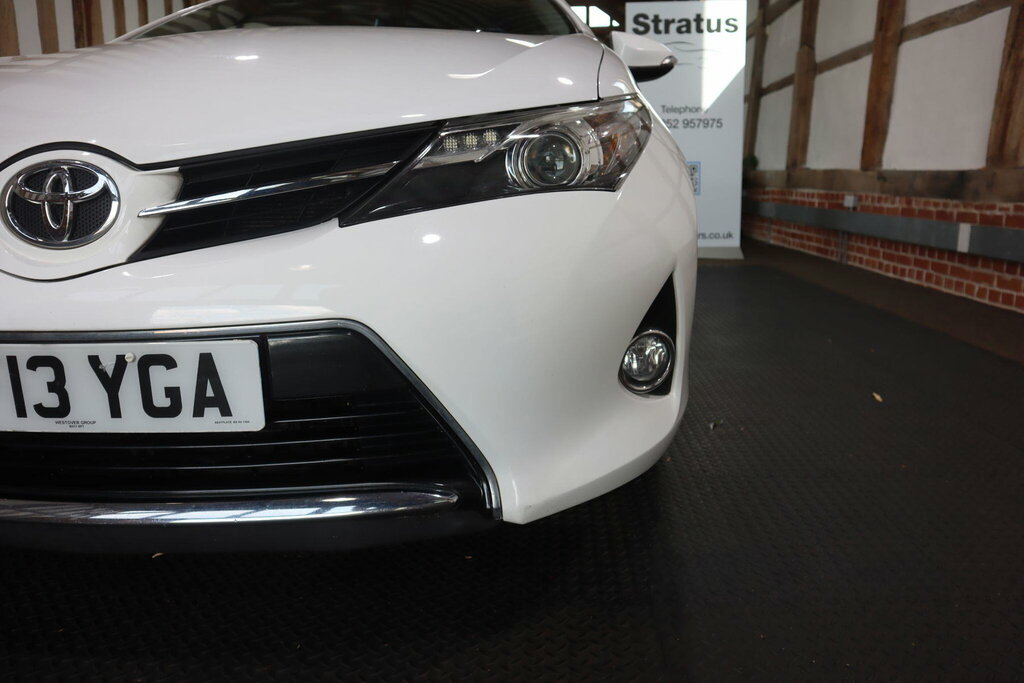 Toyota Auris Icon Blue #63
