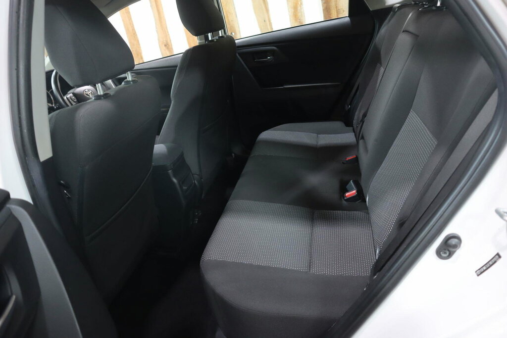 Toyota Auris Icon Blue #35