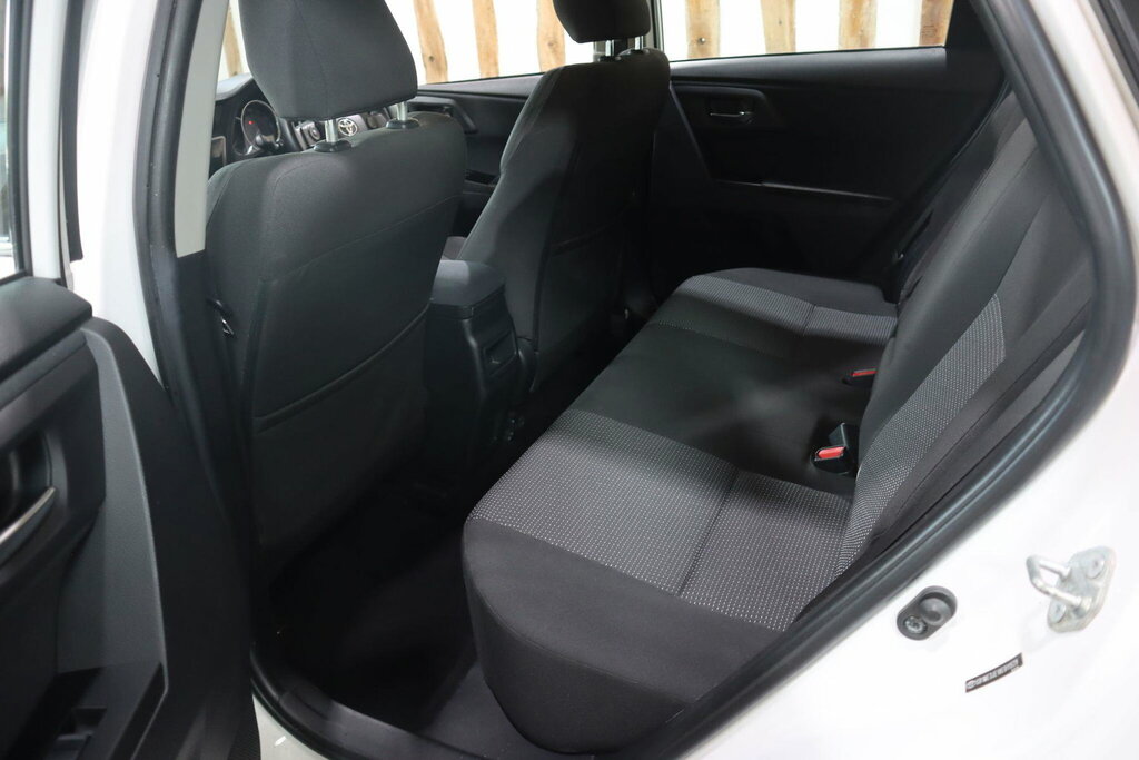 Toyota Auris Icon Blue #34