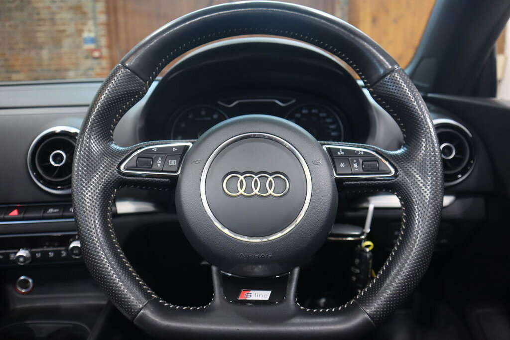 Audi A3 Cabriolet 2.0 Tdi S Line Convertible S Tronic Qua Red #42