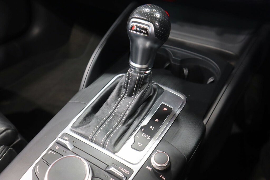 Audi A3 Cabriolet 2.0 Tdi S Line Convertible S Tronic Qua Red #56