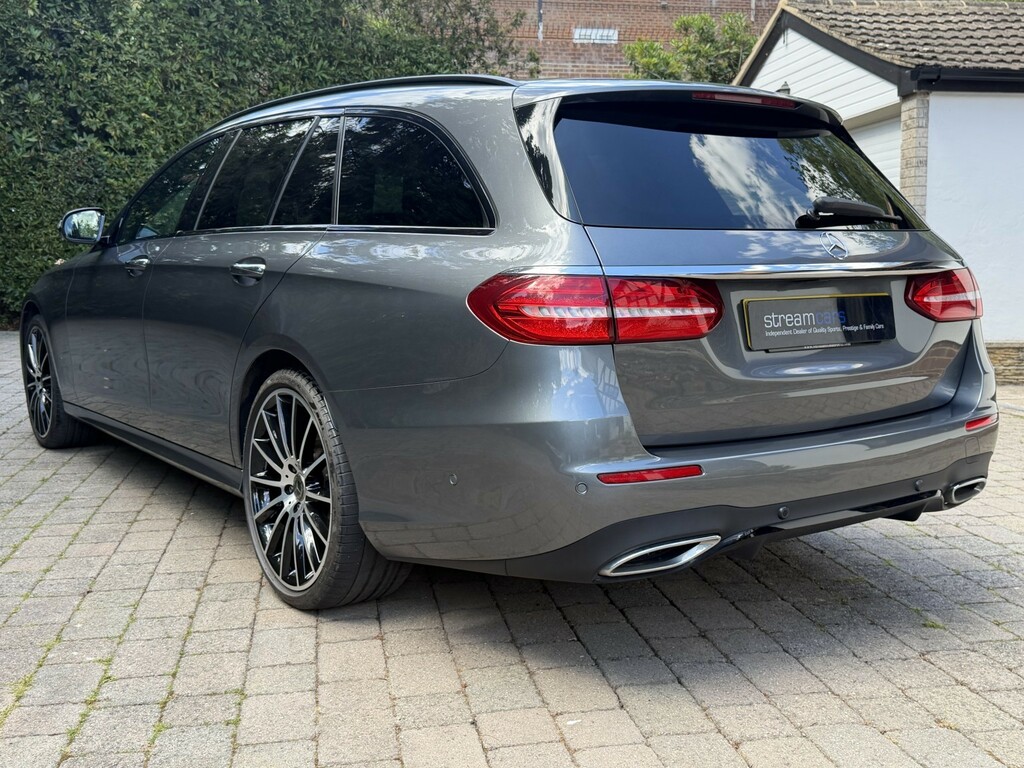 Mercedes-Benz E Class 2.9 E400d Amg Line Night Edition KN70VWK Grey #4