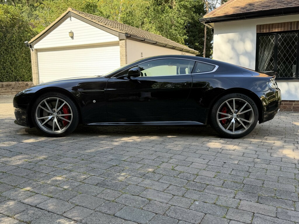 Aston Martin Vantage 4.7 V8 S Black #3