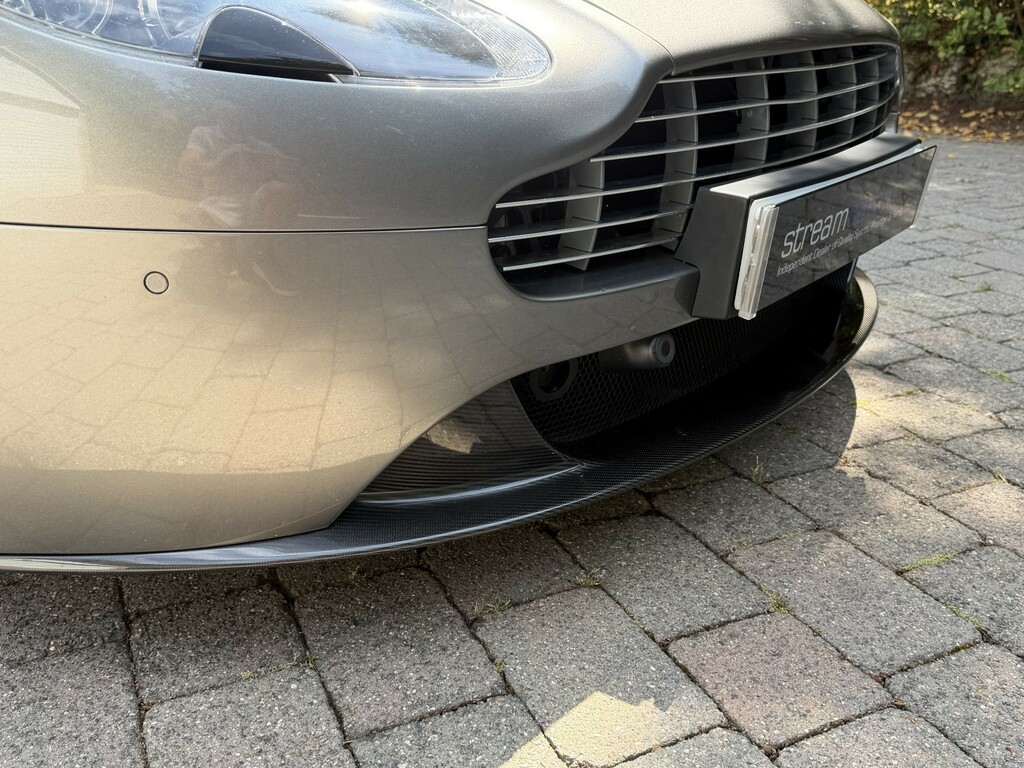Aston Martin Vantage V8 Roadster Blue #8