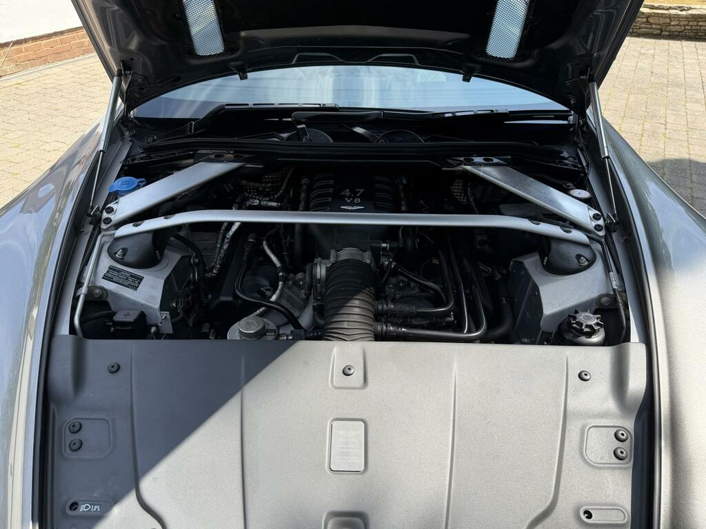 Aston Martin Vantage V8 Roadster Blue #29