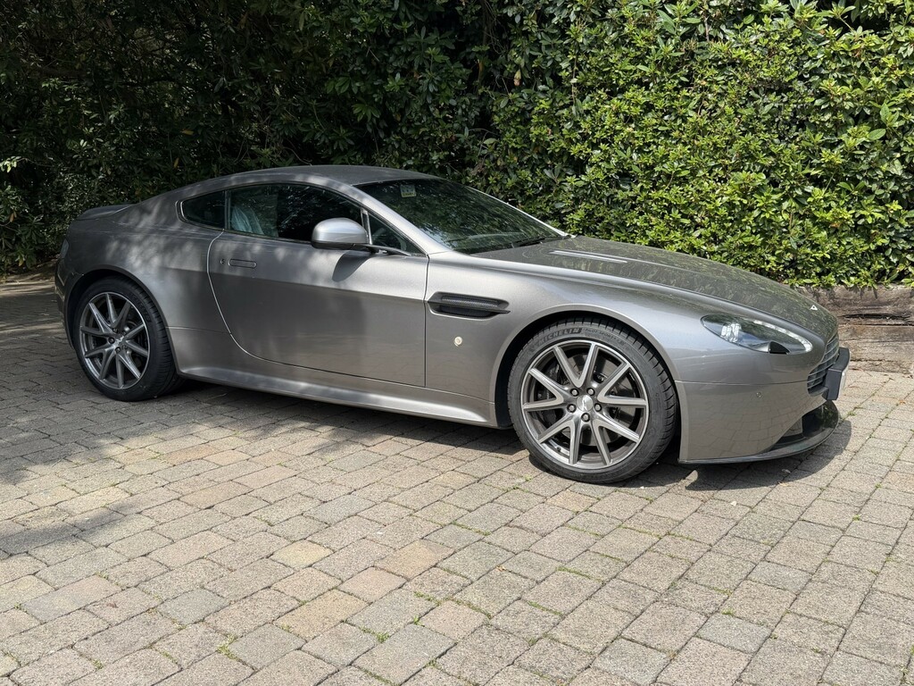 Aston Martin Vantage 4.7 V8 S Silver