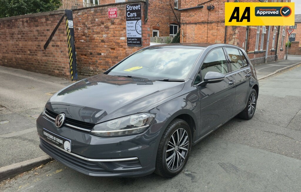 Volkswagen Golf Hatchback 1.6 Tdi Bluemotion Tech Se Nav 2017 Grey