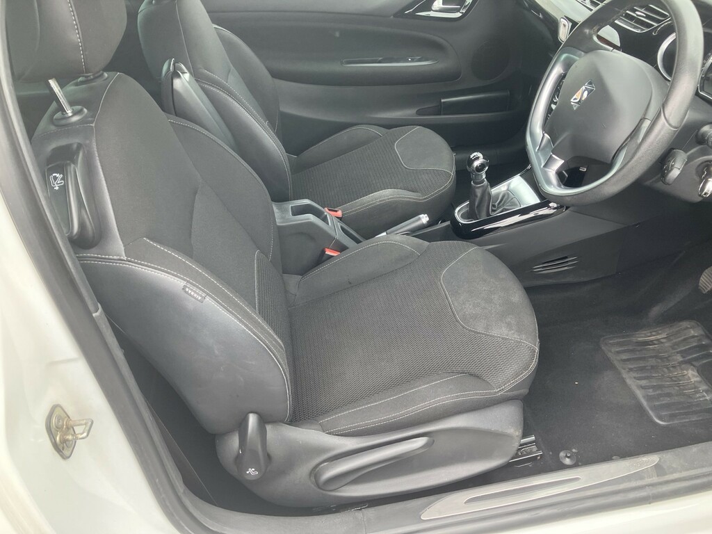 Citroen DS3 1.6 Vti Dstyle Plus White #5