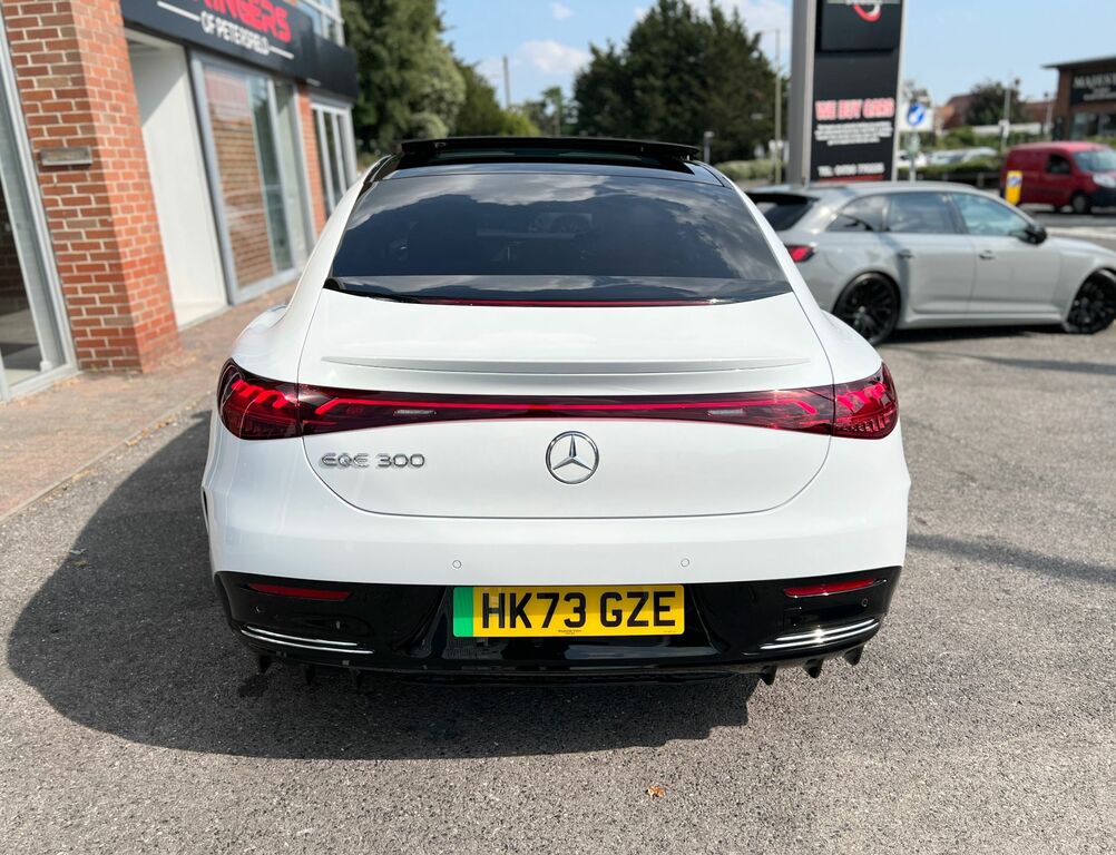 Mercedes-Benz EQE 2023 Eqe 300 89Kwh Amg Line Premium Saloon E White #4