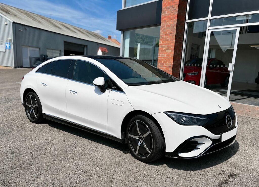 Mercedes-Benz EQE 2023 Eqe 300 89Kwh Amg Line Premium Saloon E White