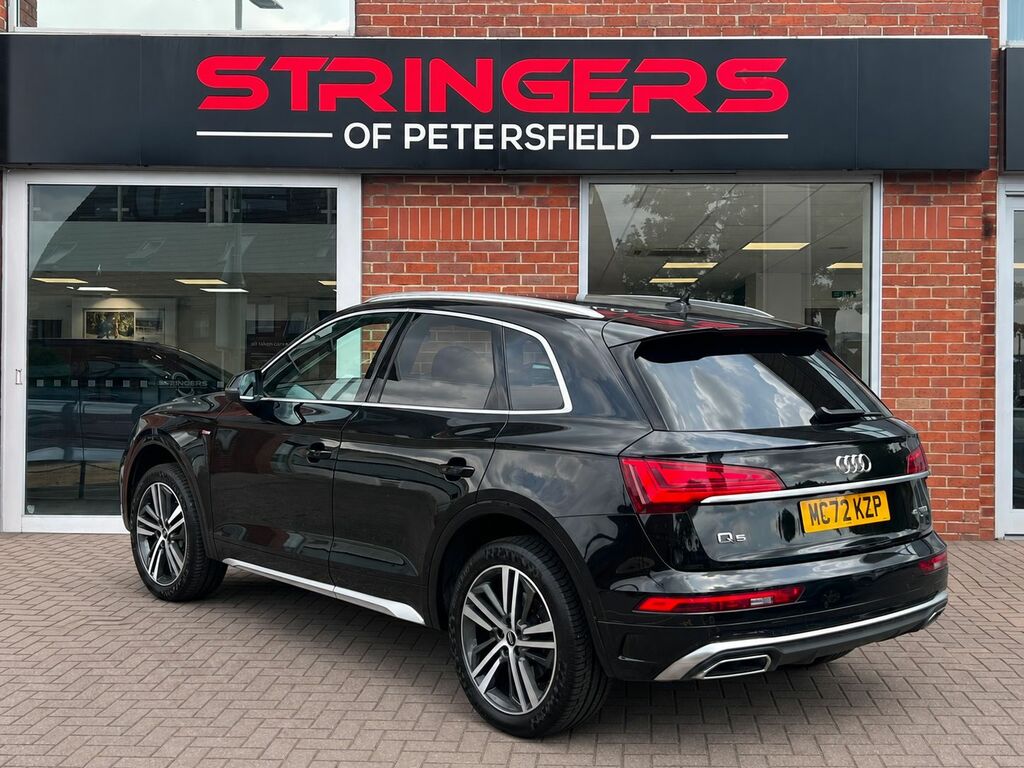 Audi Q5 2023 2.0 Tfsi 45 S Line Suv S Tronic Qu MC72KZP Black #2