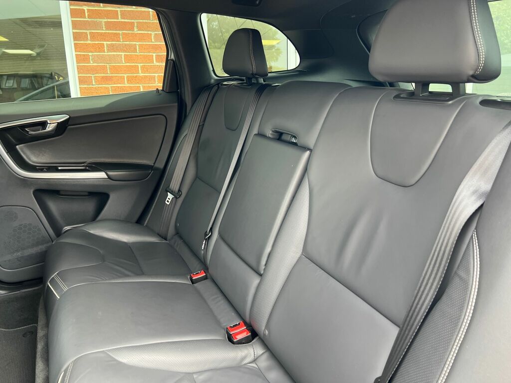 Volvo XC60 Xc60 Se Lux Nav D4 Black #13
