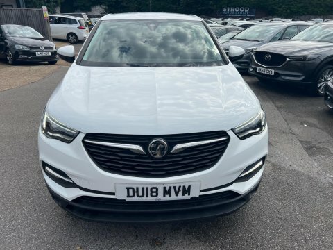 Vauxhall Grandland X 1.2 Turbo Se DU18MVM White #2