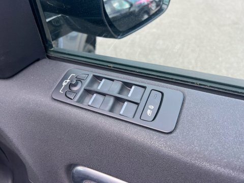 Land Rover Discovery Sport Suv Brown #37