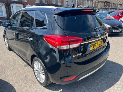 Kia Carens 1.7 Crdi 4 Black #3