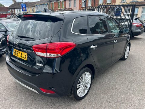 Kia Carens 1.7 Crdi 4 Black #5