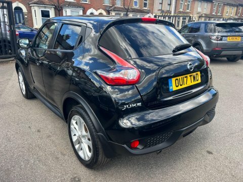 Nissan Juke 1.2 Dig-t N-connecta Black #3