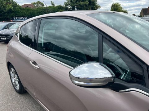 Peugeot 208 1.2 Puretech 82 Signature Start Stop  #13
