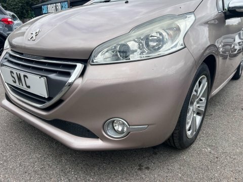 Peugeot 208 1.2 Puretech 82 Signature Start Stop  #9