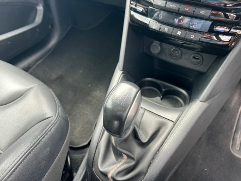 Peugeot 208 1.2 Puretech 82 Signature Start Stop  #30