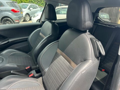 Peugeot 208 1.2 Puretech 82 Signature Start Stop  #24