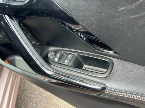 Peugeot 208 1.2 Puretech 82 Signature Start Stop  #27