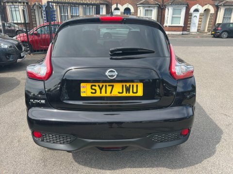 Nissan Juke 1.6 Tekna Xtron SY17JWU Black #4