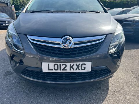 Vauxhall Zafira 1.8 16V Exclusiv Mpv Euro 5 140 Black #8