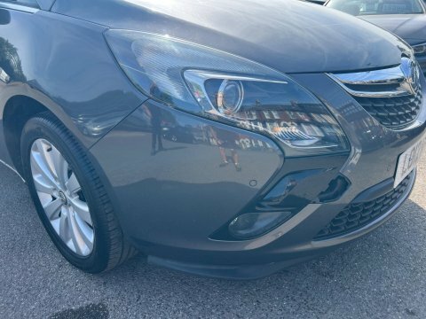 Vauxhall Zafira 1.8 16V Exclusiv Mpv Euro 5 140 Black #11