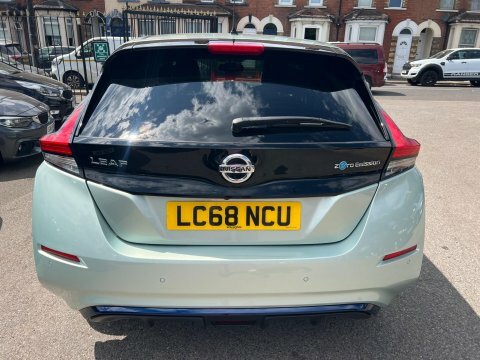Nissan Leaf 40Kwh Tekna Silver #4
