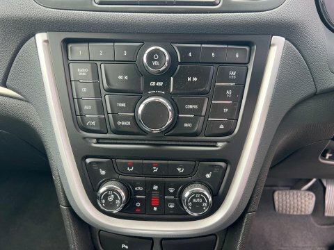 Vauxhall Mokka Hatchback Green #32