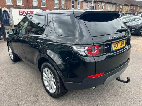 Land Rover Discovery Sport 2.0 Td4 Se RO17JNF Black #3