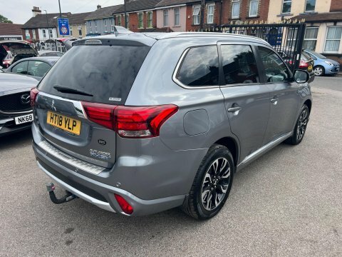 Mitsubishi Outlander 2.0H 12Kwh 4Hs Grey #5