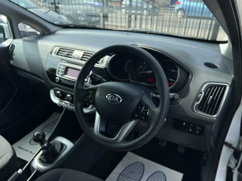 Kia RIO 1.25 2 Euro 6 Red #17
