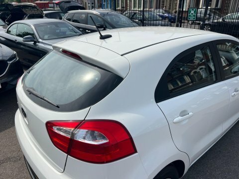 Kia RIO 1.25 2 Euro 6 Red #13