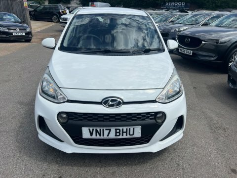 Hyundai I10 1.0 Blue Drive VN17BHU White #2