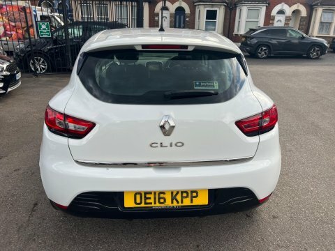 Renault Clio 1.2 16V Dynamique White #4